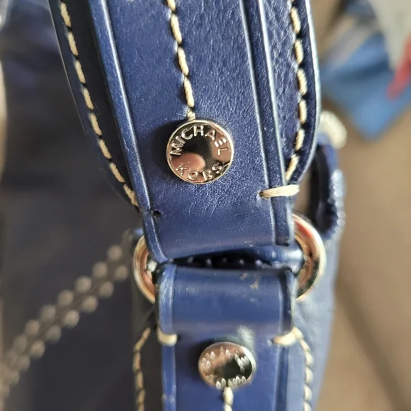 Michael Kors Blue Leather Studded Purse Shoulder Bag. - Picture 4 of 9